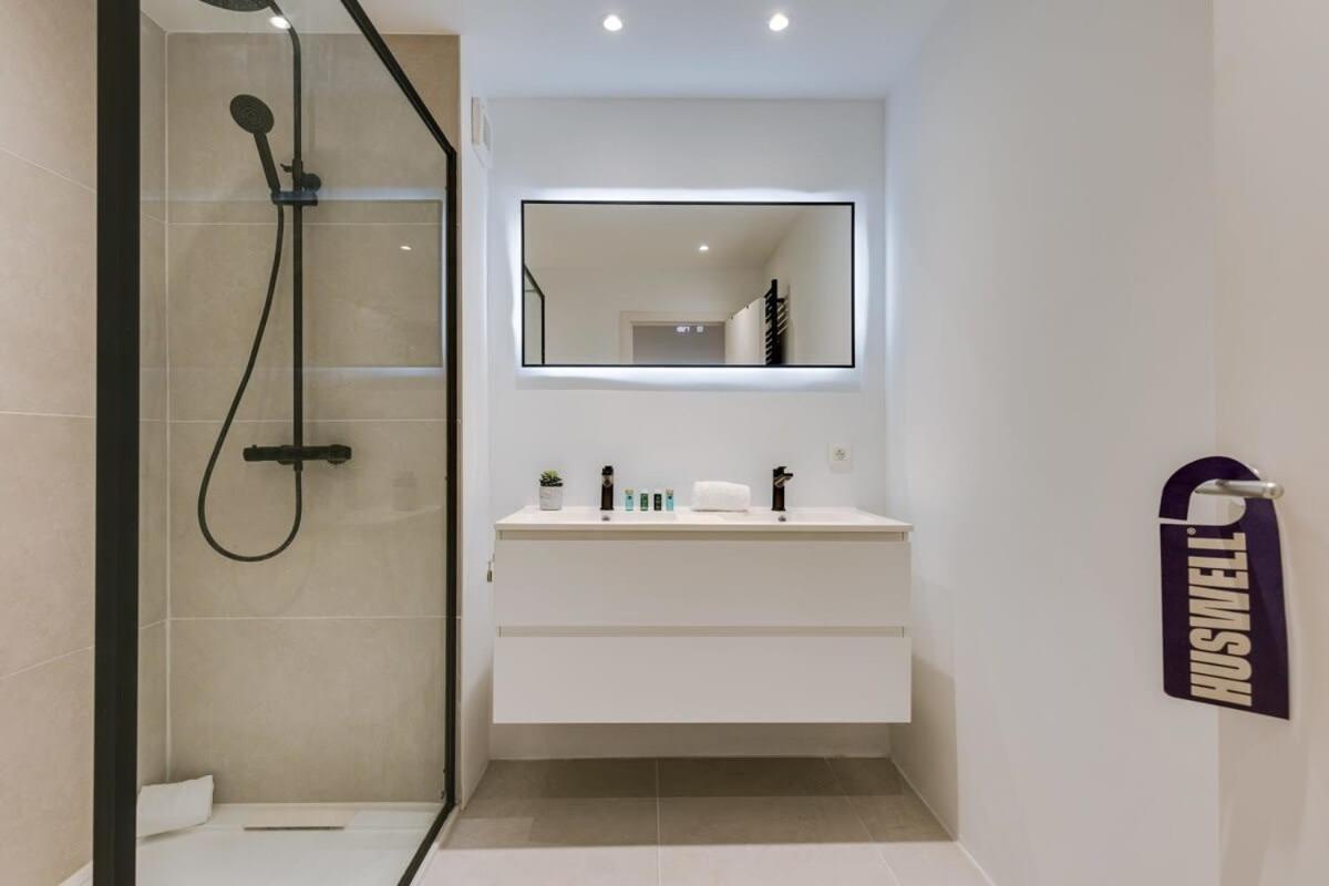 Stylish Apartment With Terrace And Balcony Antwerpen Eksteriør bilde
